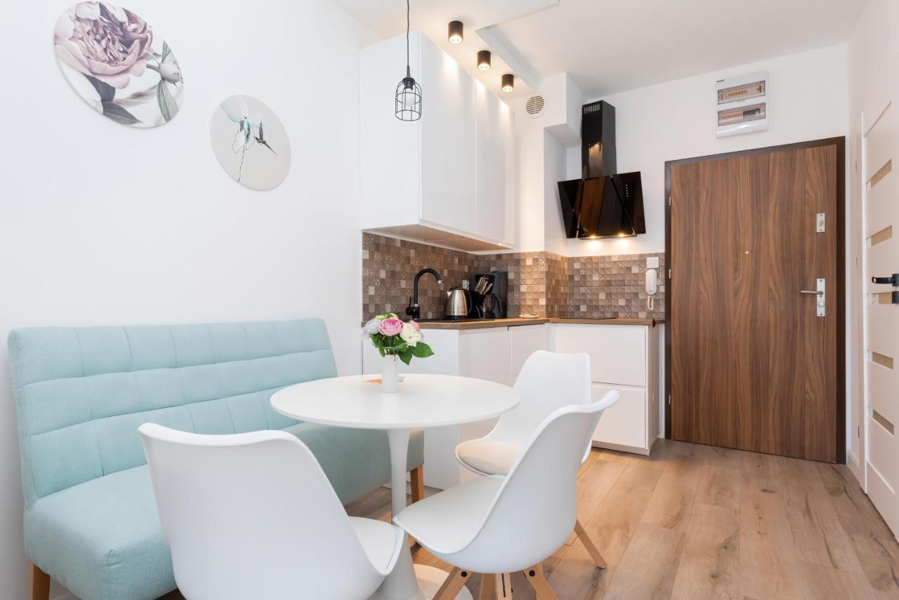 Gold Flamingo Apartament By Noclegi Renters Miedzyzdroje Exterior foto
